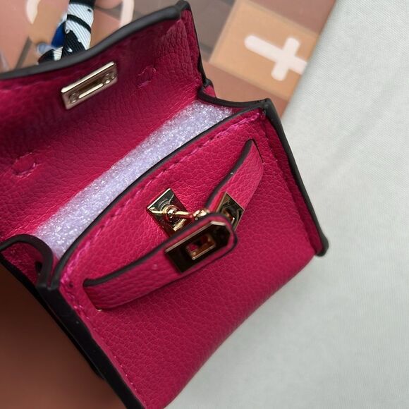 Enchanté Pink Bag Charm - Picture 9 of 14